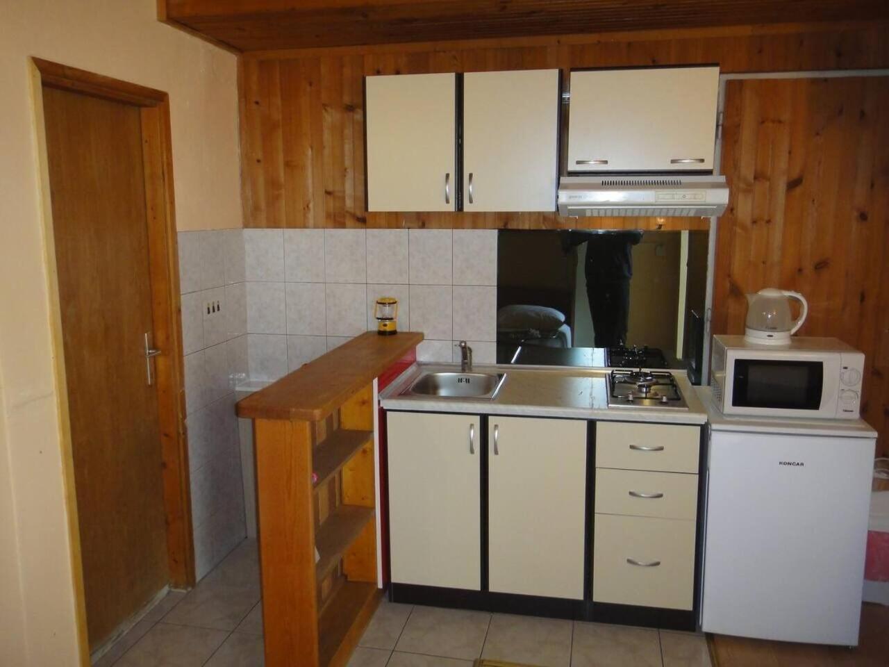 Apartments Antonio Orebić Eksteriør billede