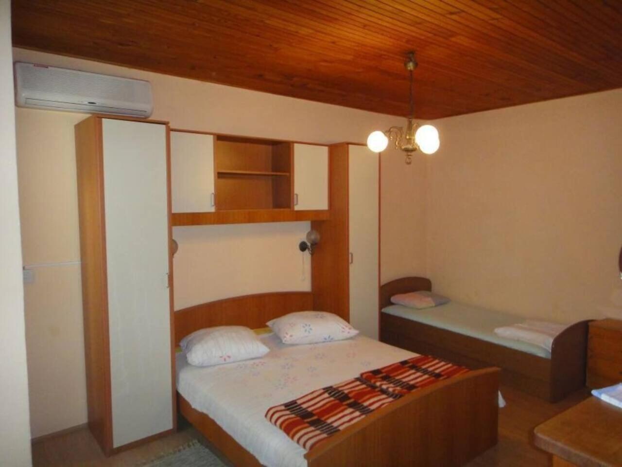 Apartments Antonio Orebić Eksteriør billede